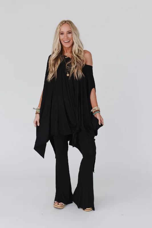 Wren Tunic and Cher Flare Set - Black