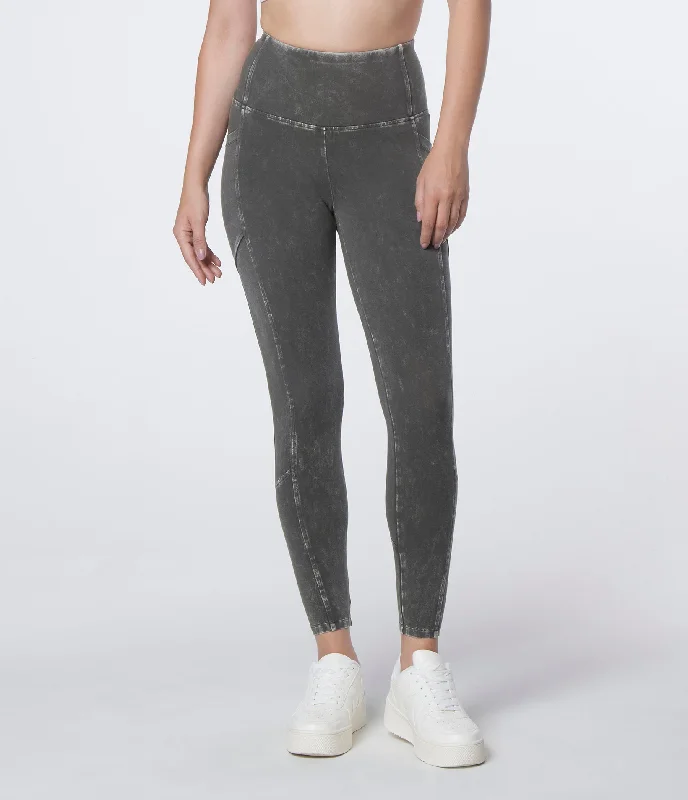 7/8 High Rise Mineral Wash Legging