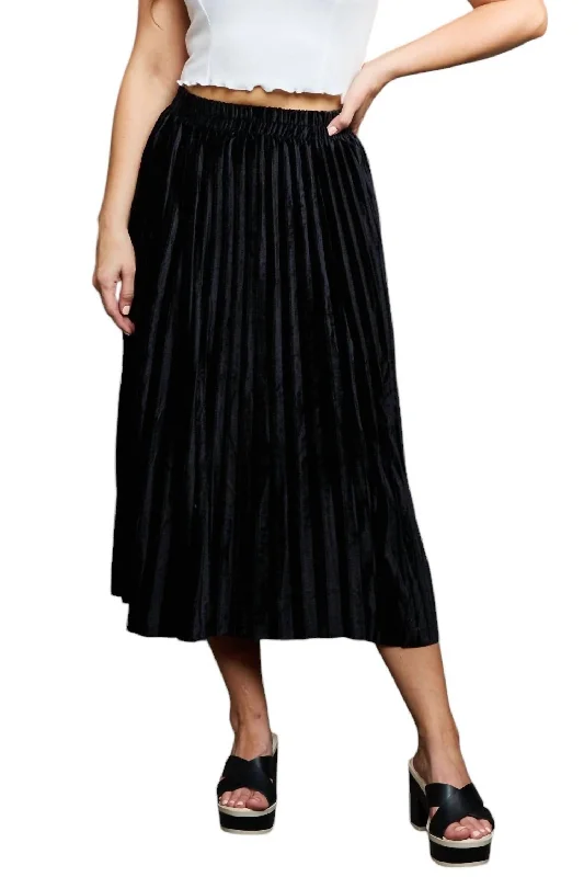 Accordion Pleated Flowy Midi Skirt In Black