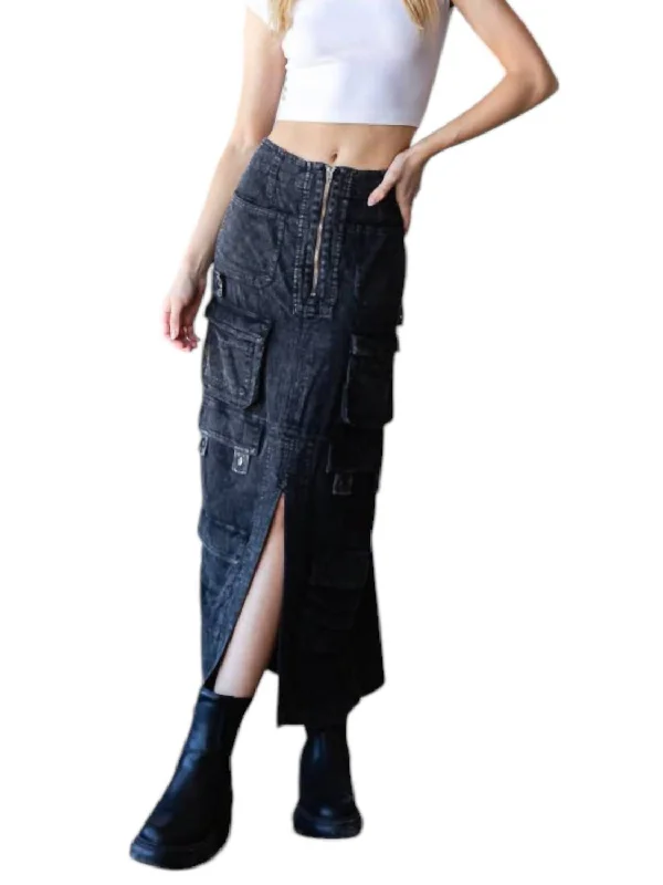 Cargo Maxi Skirt In Black