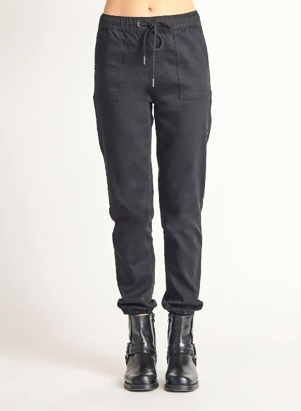 Jogger Pants In Jet Black