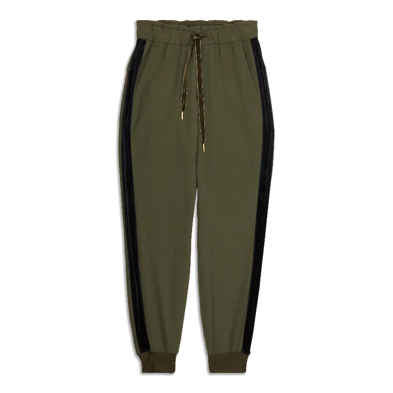 On The Fly Jogger - Resale