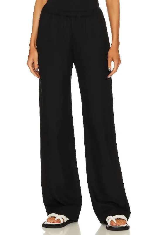 Women's Crepe Everywhere Pant In Black